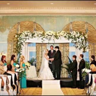 photo by Bray Danielle Photography